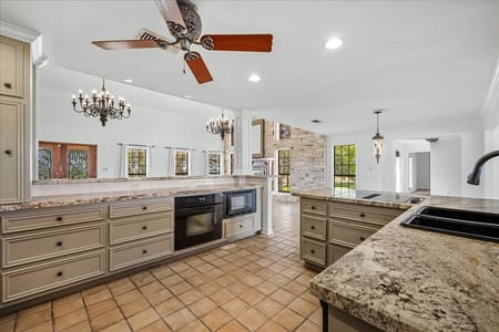 La Grange, TX 78945 Fayette County