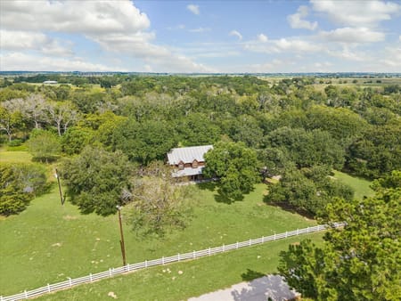 Bellville, TX 77418 Austin County