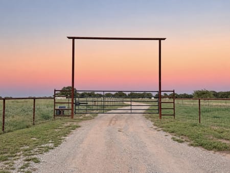 Sunset, TX 76270 Montague County