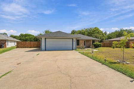 Cleburne, TX 76033 Johnson County
