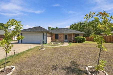 Cleburne, TX 76033 Johnson County