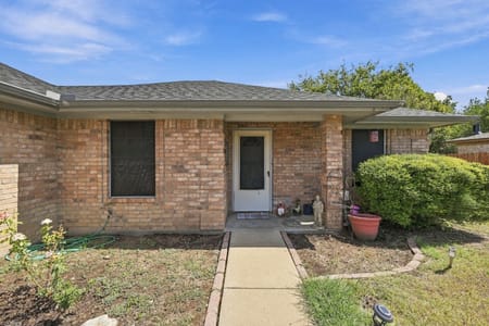 Cleburne, TX 76033 Johnson County