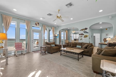 Tiki Island, TX 77554 Galveston County