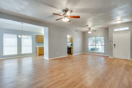 Arlington, TX 76001 Tarrant County