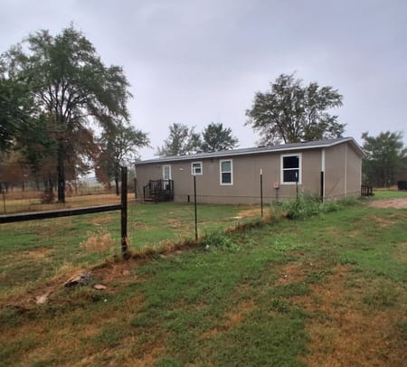 Ivanhoe, TX 75447 Fannin County