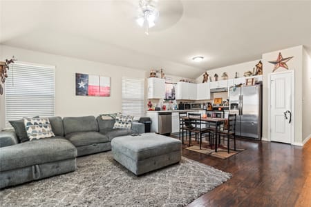 Fort Worth, TX 76105 Tarrant County