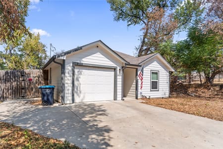 Fort Worth, TX 76105 Tarrant County