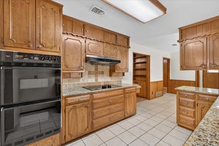 Arlington, TX 76013 Tarrant County