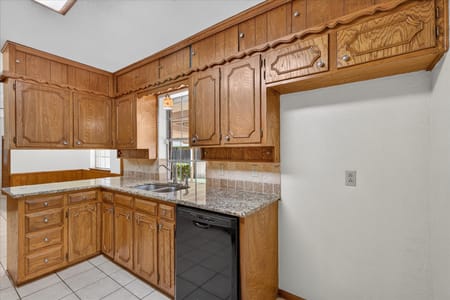 Arlington, TX 76013 Tarrant County
