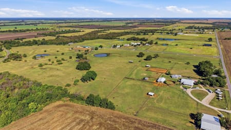Collinsville, TX 76233 Grayson County
