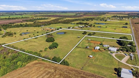 Collinsville, TX 76233 Grayson County