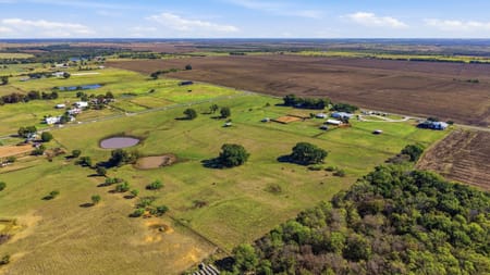 Collinsville, TX 76233 Grayson County