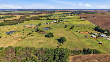 Collinsville, TX 76233 Grayson County