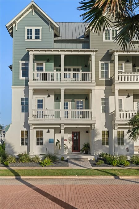 Port Aransas, TX 78373 Nueces County