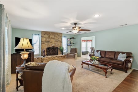 Kennedale, TX 76060 Tarrant County