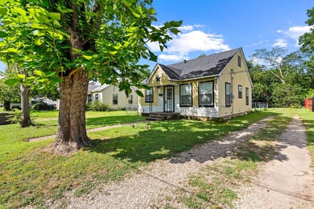 Bellmead, TX 76705 McLennan County