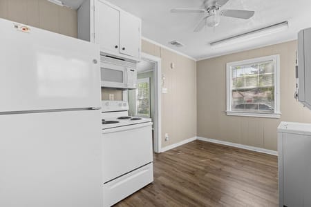 Bellmead, TX 76705 McLennan County