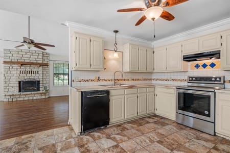Granbury, TX 76048 Hood County