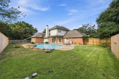 Woodway, TX 76712 McLennan County
