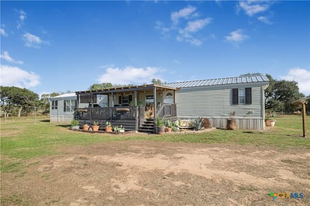 Hallettsville, TX 77964 Lavaca County