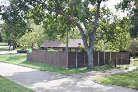 Dallas, TX 75227 Dallas County