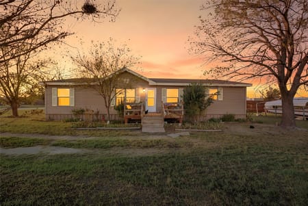 Bardwell, TX 75101 Ellis County