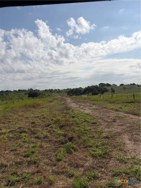 Moulton, TX 77975 Lavaca County