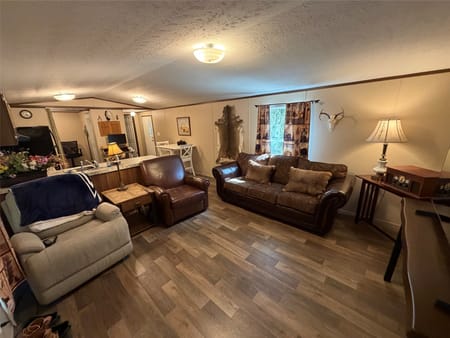 Oakwood, TX 75855 Leon County