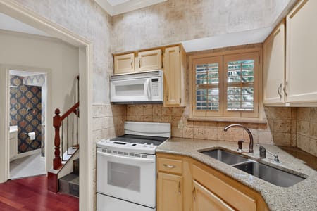 Addison, TX 75001 Dallas County