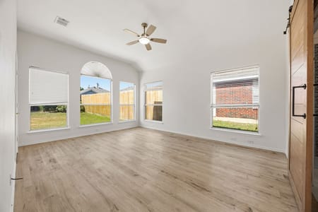 Arlington, TX 76002 Tarrant County