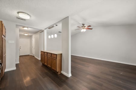 Arlington, TX 76017 Tarrant County