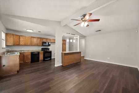 Arlington, TX 76017 Tarrant County
