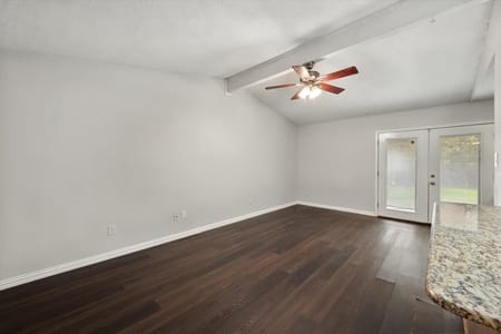 Arlington, TX 76017 Tarrant County