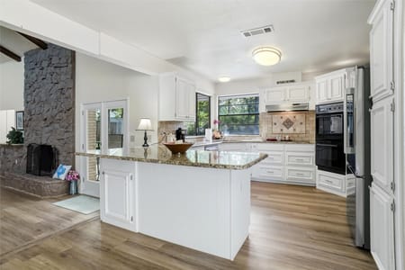 Fort Worth, TX 76103 Tarrant County