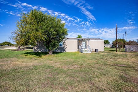 Bruceville, TX 76630 McLennan County