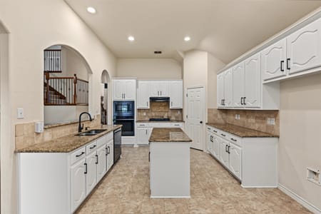 Fort Worth, TX 76179 Tarrant County