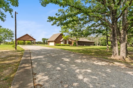 Quinlan, TX 75474 Hunt County