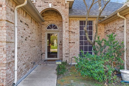 Grand Prairie, TX 75052 Tarrant County