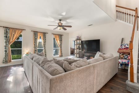 Grand Prairie, TX 75052 Tarrant County