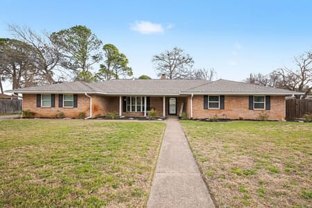 Pantego, TX 76013 Tarrant County
