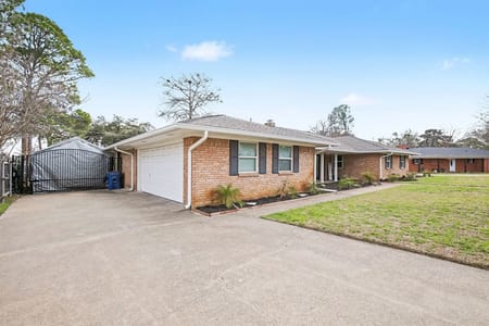 Pantego, TX 76013 Tarrant County