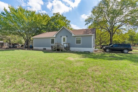 Kemp, TX 75143 Henderson County