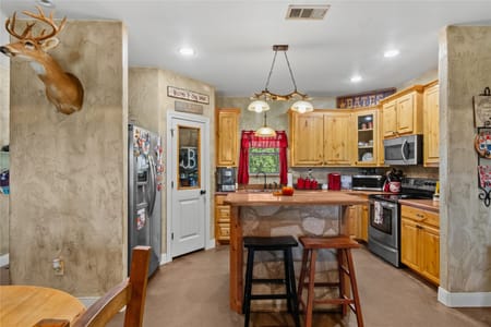 Teague, TX 75860 Freestone County
