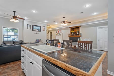Lindale, TX 75771 Smith County