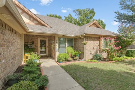 Bedford, TX 76021 Tarrant County
