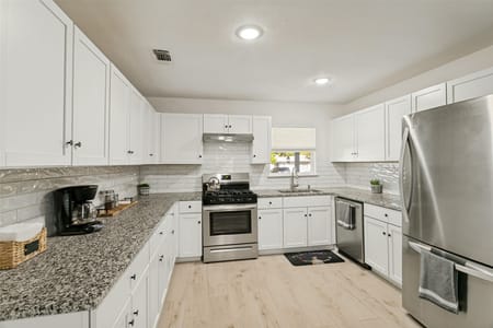 Arlington, TX 76010 Tarrant County