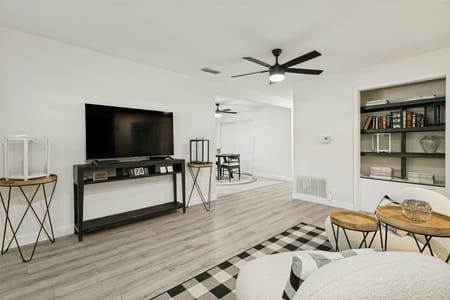 Arlington, TX 76010 Tarrant County