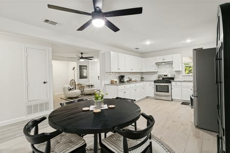 Arlington, TX 76010 Tarrant County