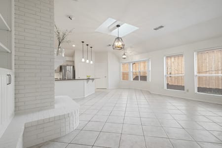 Arlington, TX 76001 Tarrant County