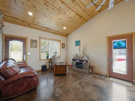 Muenster, TX 76252 Cooke County
